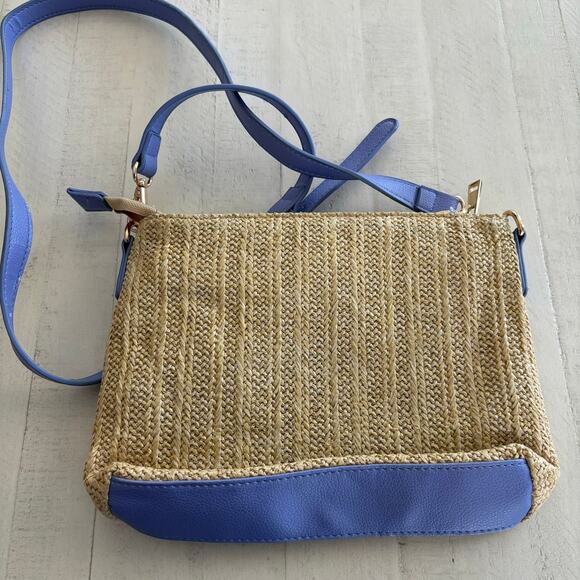 Leoma Lovegrove Vegan Leather & Straw Purse Crossbody with a palm tree beach - Picture 3 of 8